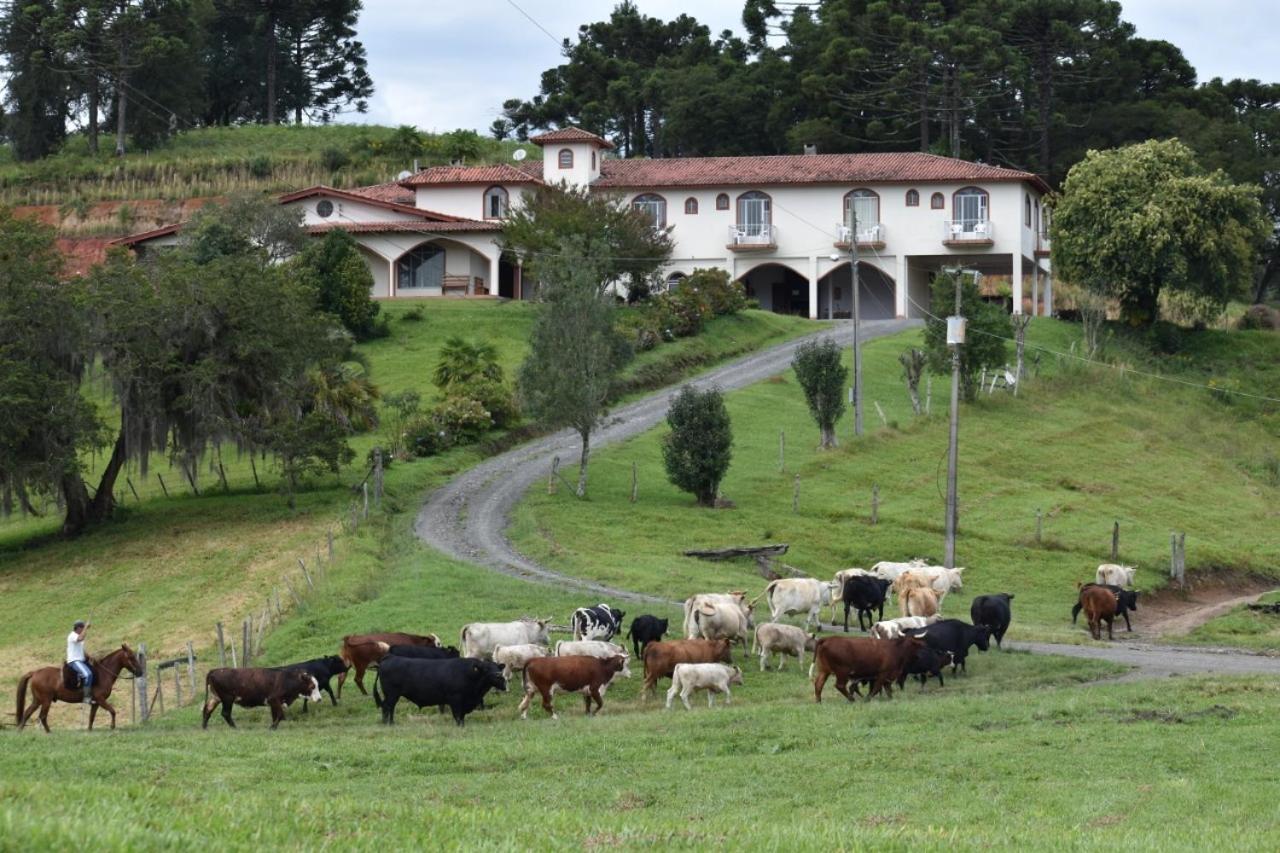 Pousada Fazenda Da Invernada 乌鲁比西 外观 照片